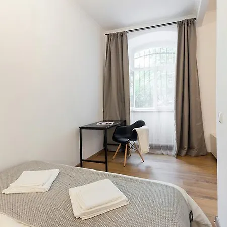 Sweet Home Apartment Львів Екстер'єр фото